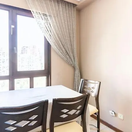 Full Furnished 4 Bedroom Whole
