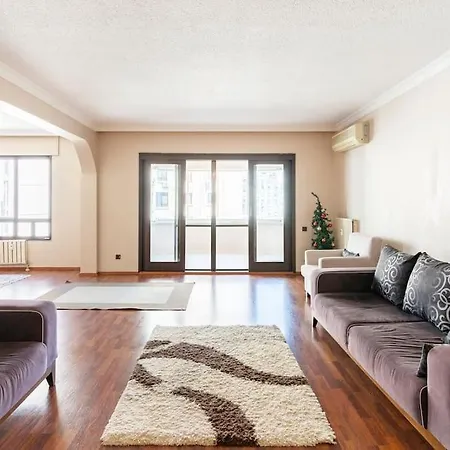 Full Furnished 4 Bedroom Whole شقة إزمير