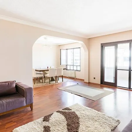 Full Furnished 4 Bedroom Whole شقة إزمير